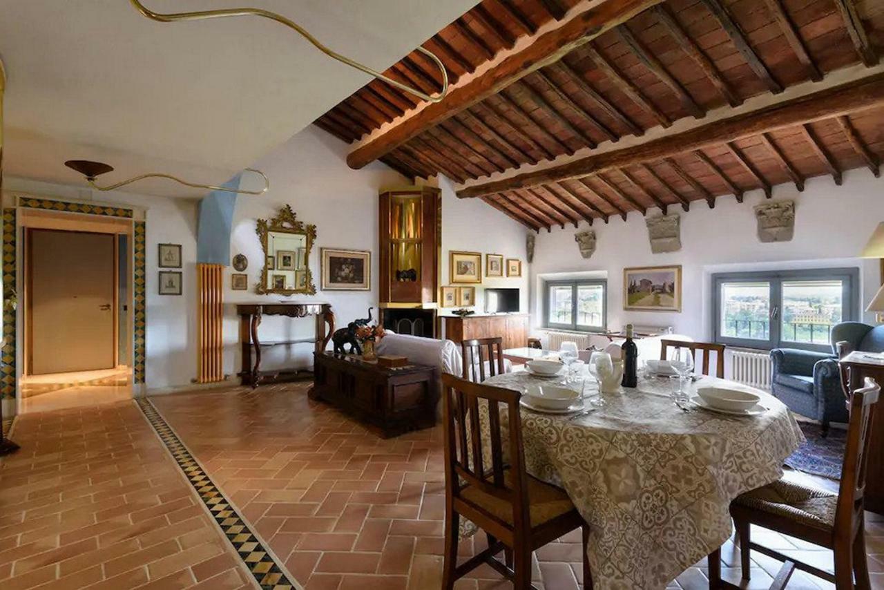 Penthouse In Siena Near Piazza Del Campoアパートメント エクステリア 写真