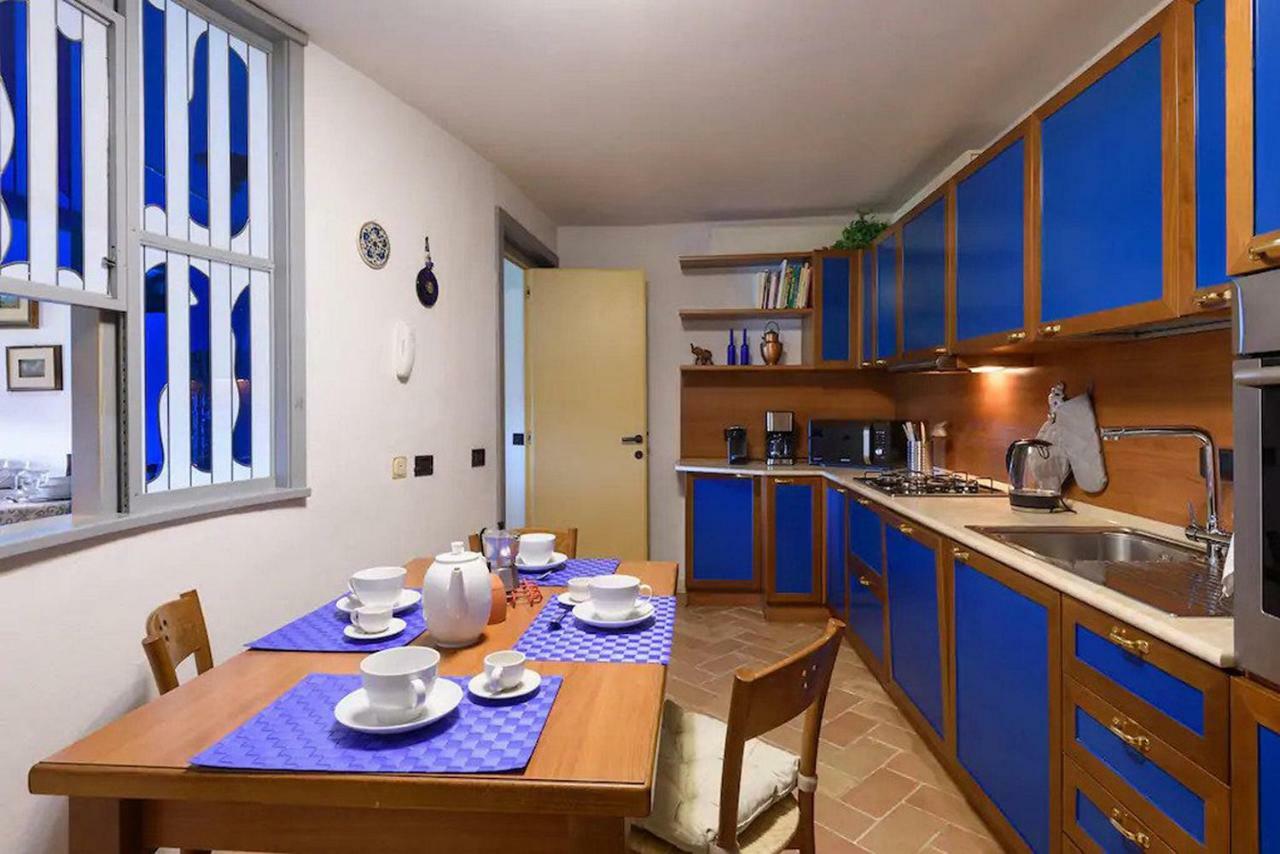 Penthouse In Siena Near Piazza Del Campoアパートメント エクステリア 写真